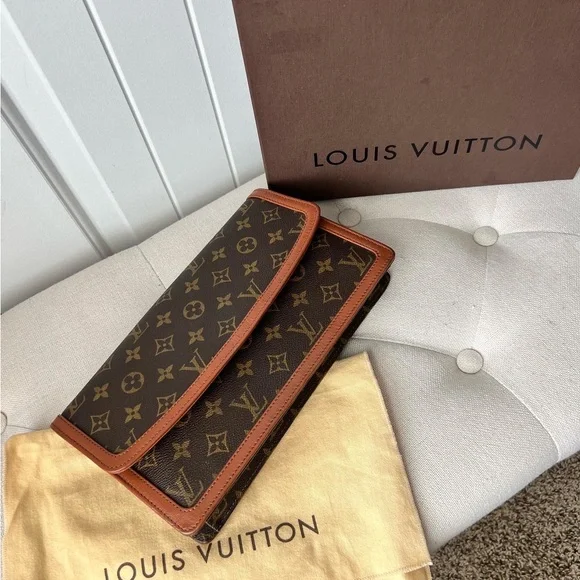 VINTAGE  LOUIS VUITTON POCHETTE DAME - Picture 3 of 13